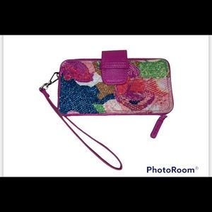 Vera Bradley‎ wrist wallet